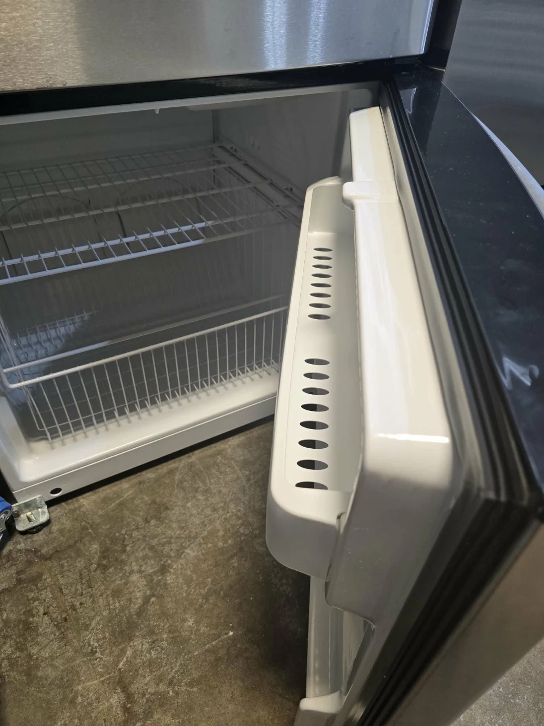 LG Stainless Steel Refrigerator - photo 3