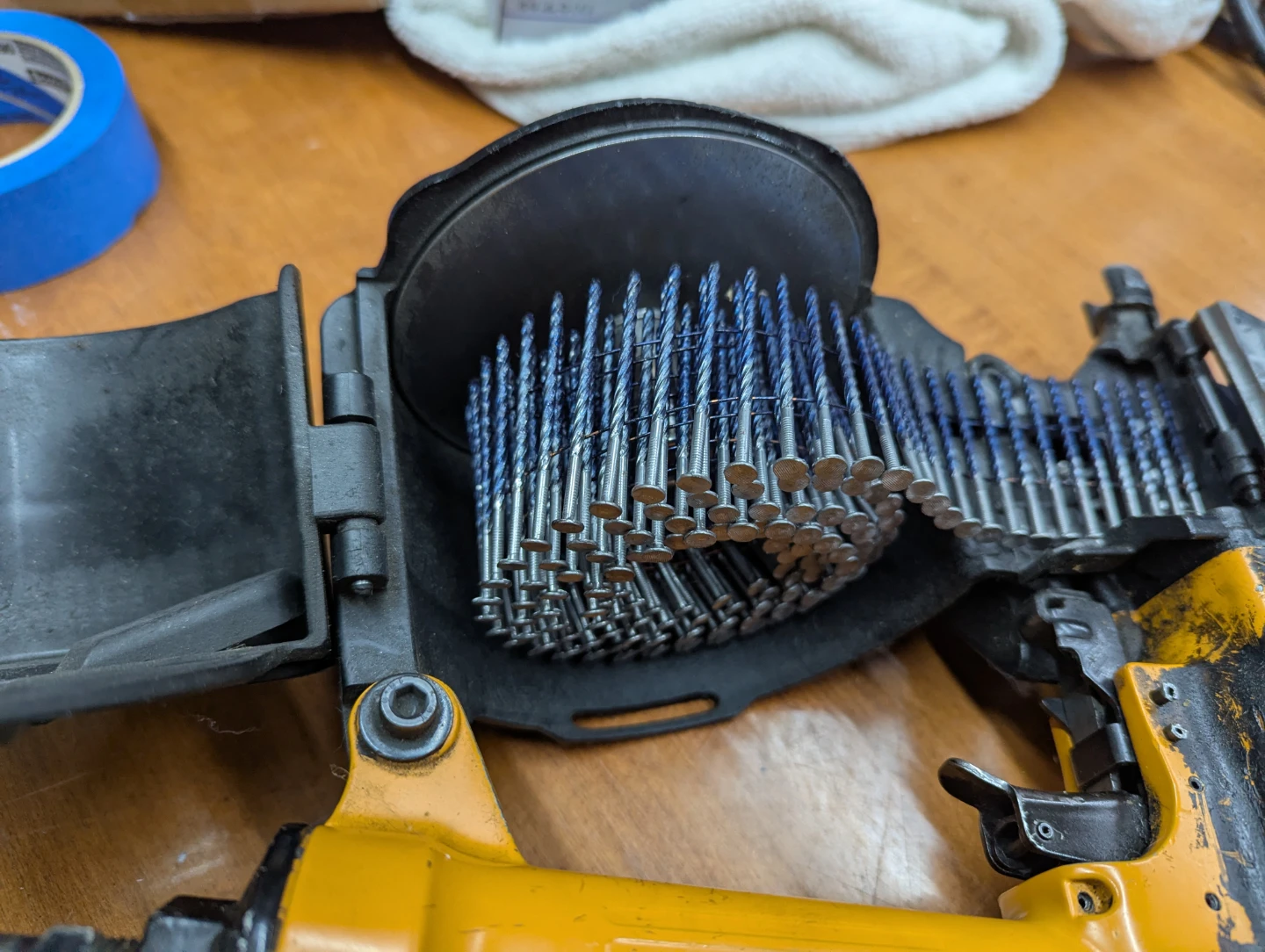 BOSTITCH Coil Framing Nailer - photo 3