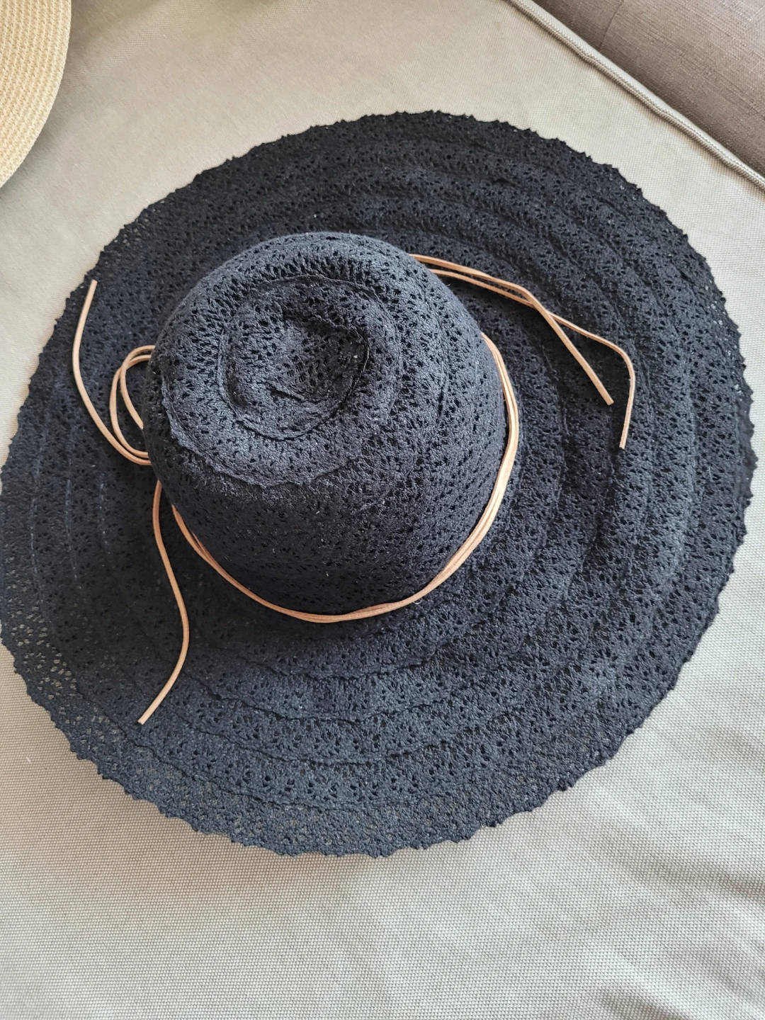 Black Wide Brim Sun Hat