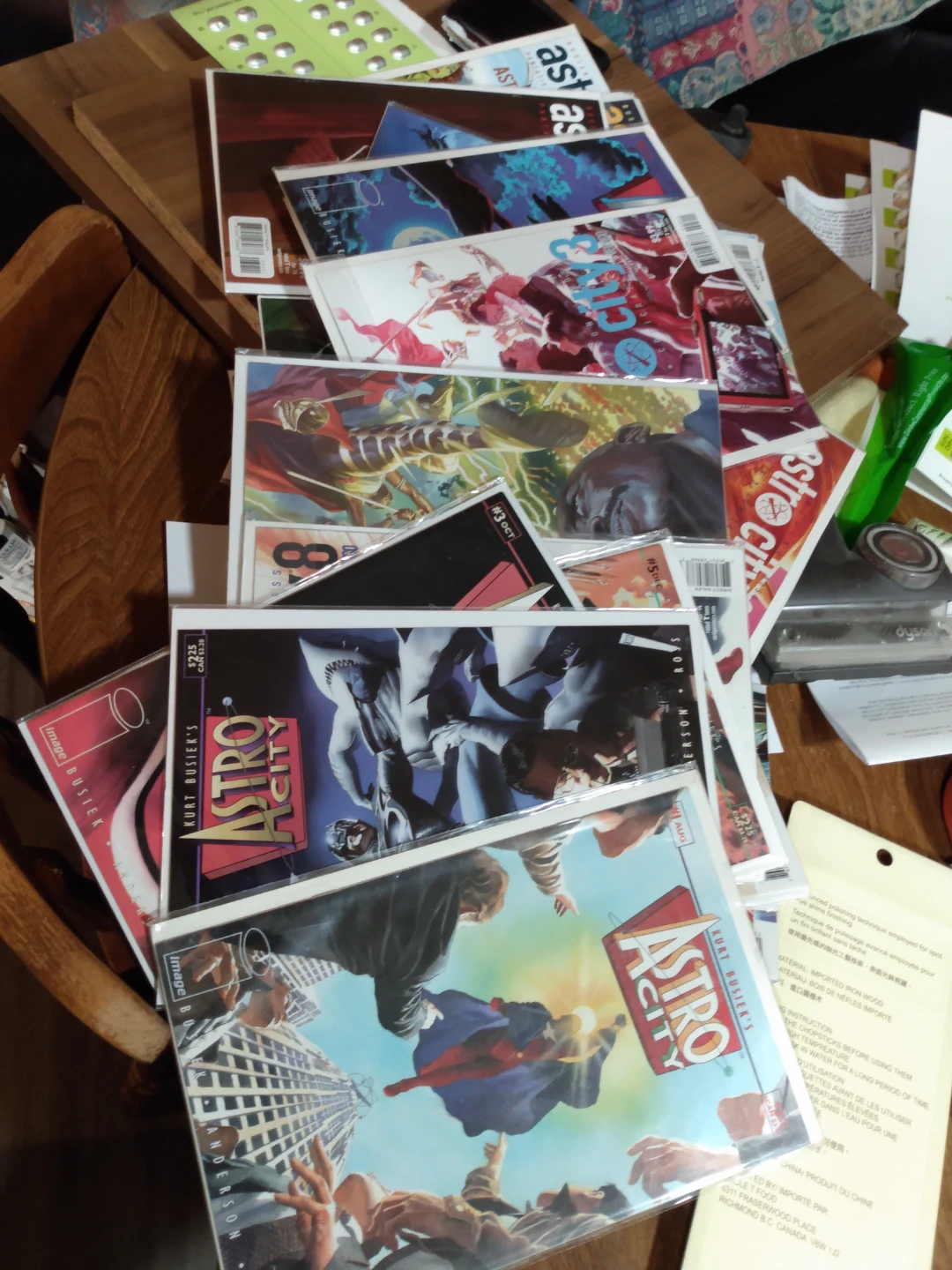 Astro City Comic Books Lot - photo 2