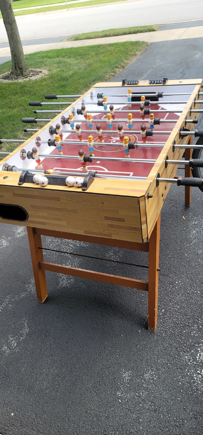 Foosball Table with Players and Balls
