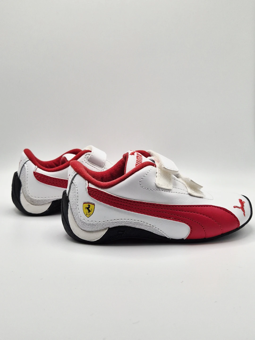 👟👟 Soooo Cute 🥰 Puma Ferrari Kids Shoes