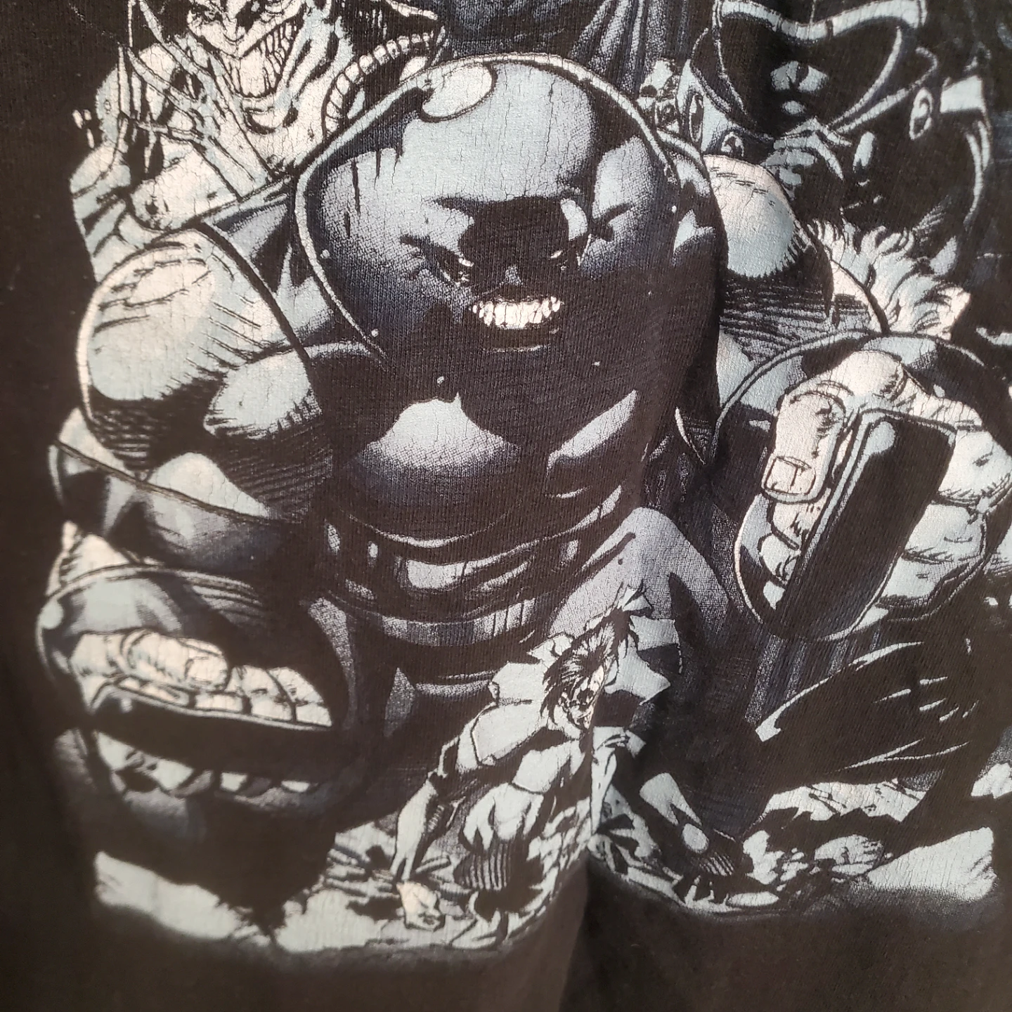 Marvel T-Shirt - Comic Characters Graphic - photo 4