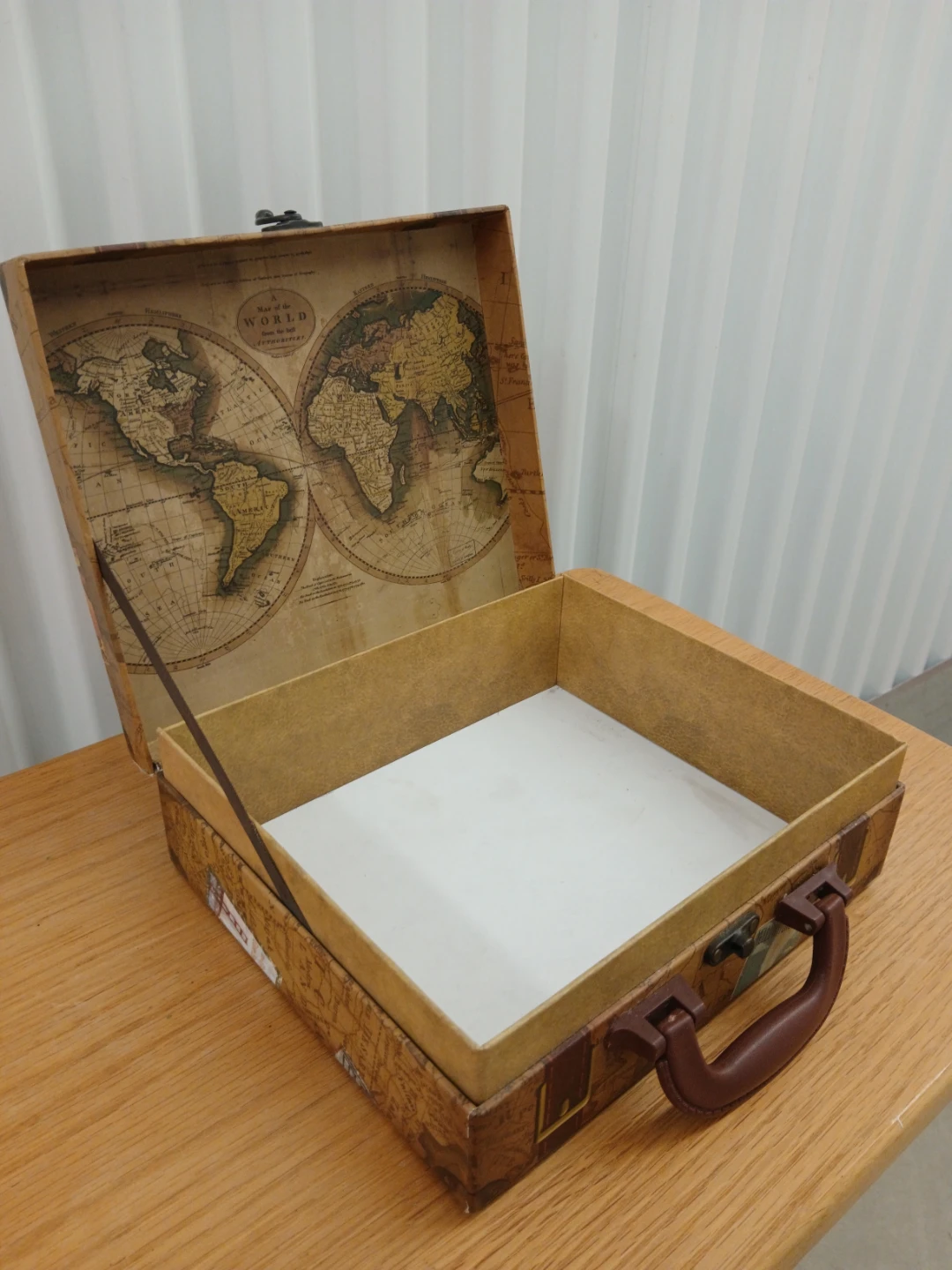 Decorative Vintage Suitcase Box 9"×9"