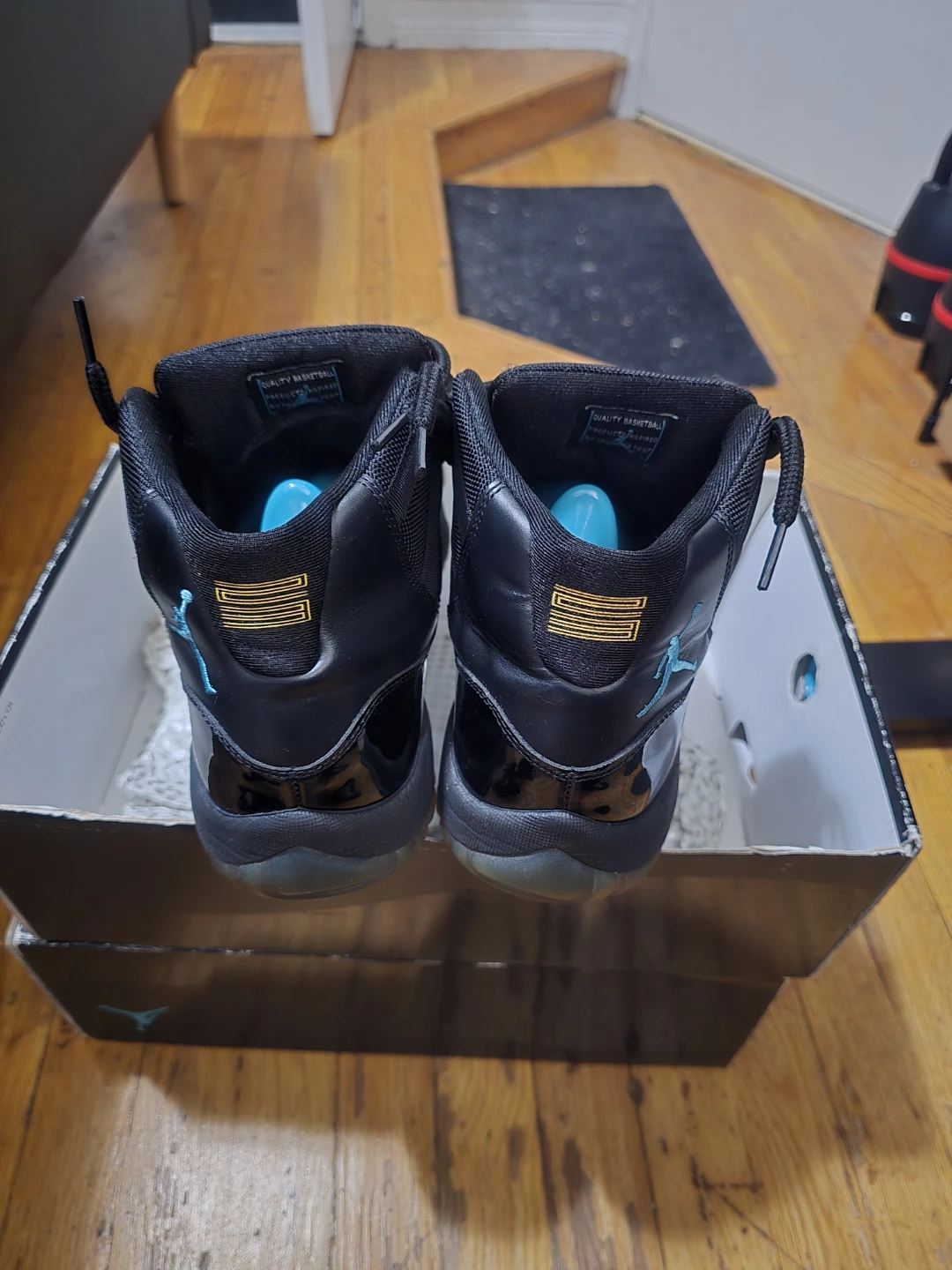 Jordan retro 11 Gamma Blue Black Varsity Maize, Size 10.5 - photo 2