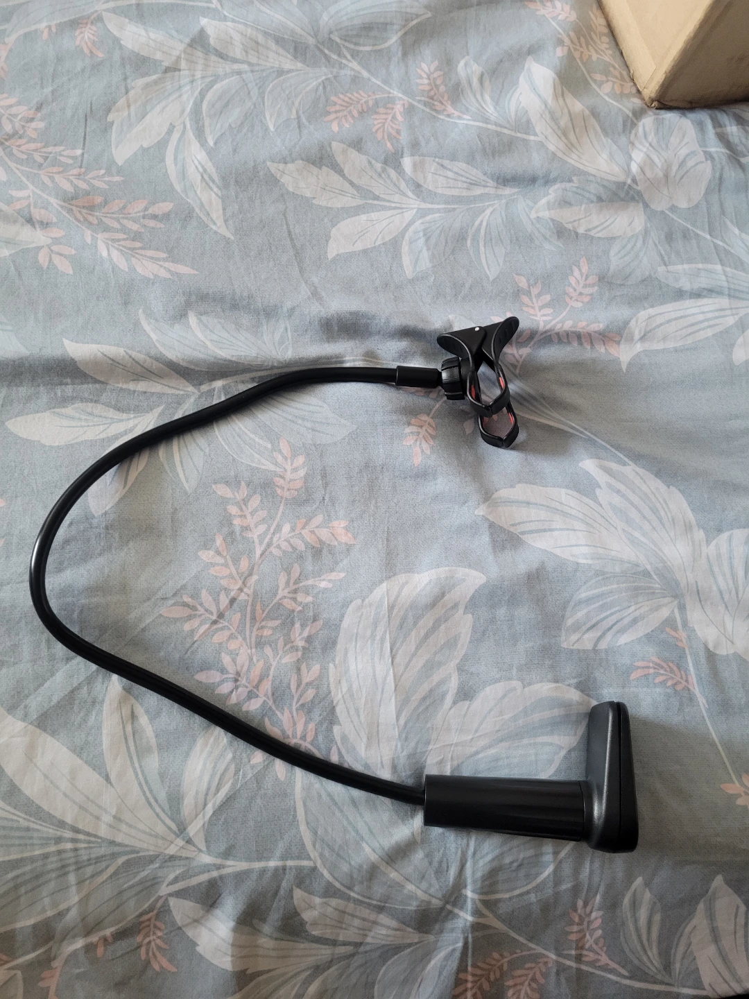 Black Flexible Gooseneck Phone Holder - photo 2