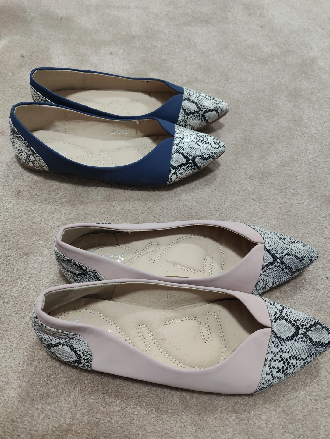 Two Huang Cai Women's Flats - photo 2