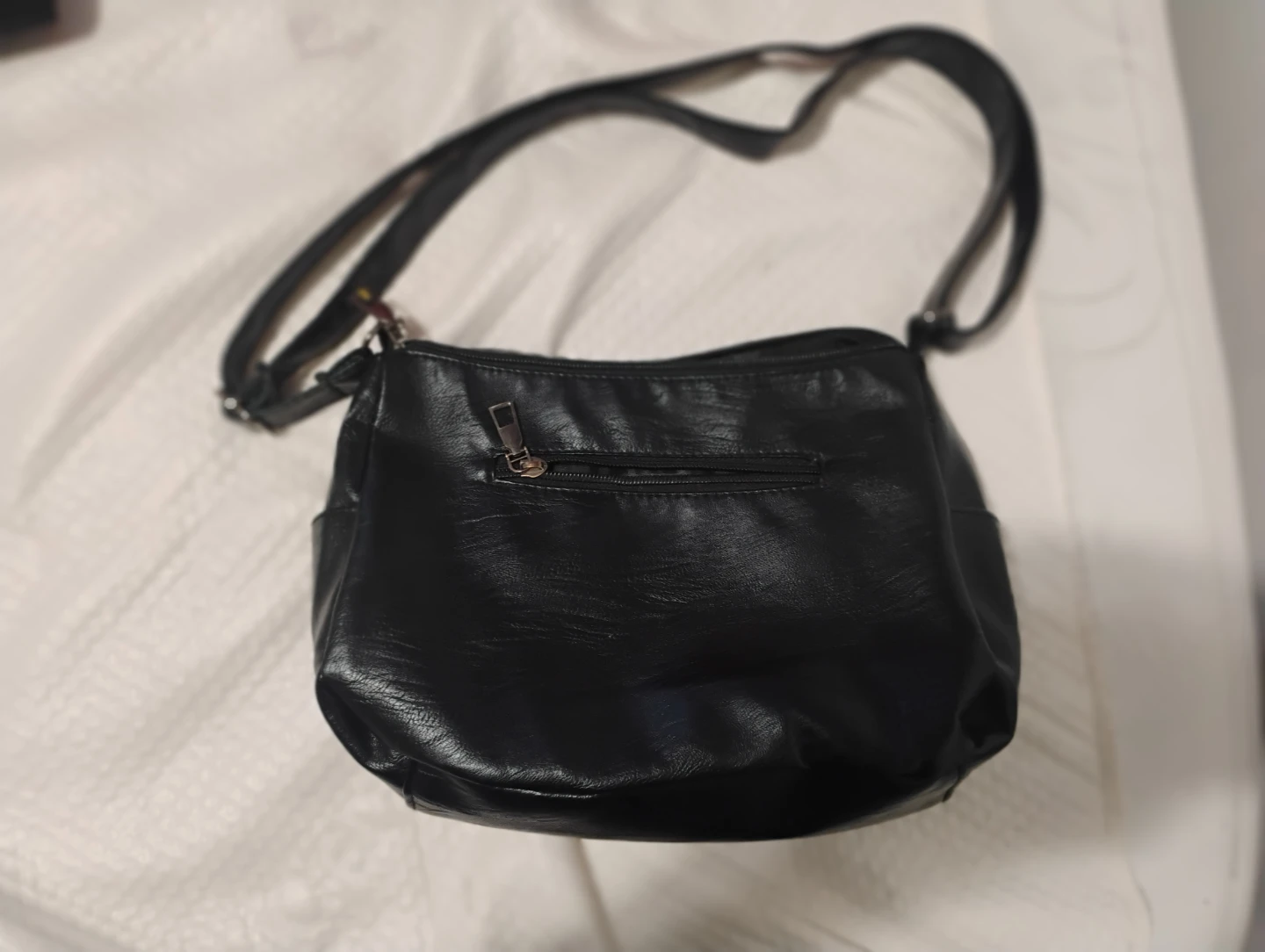 Black crossbody purse