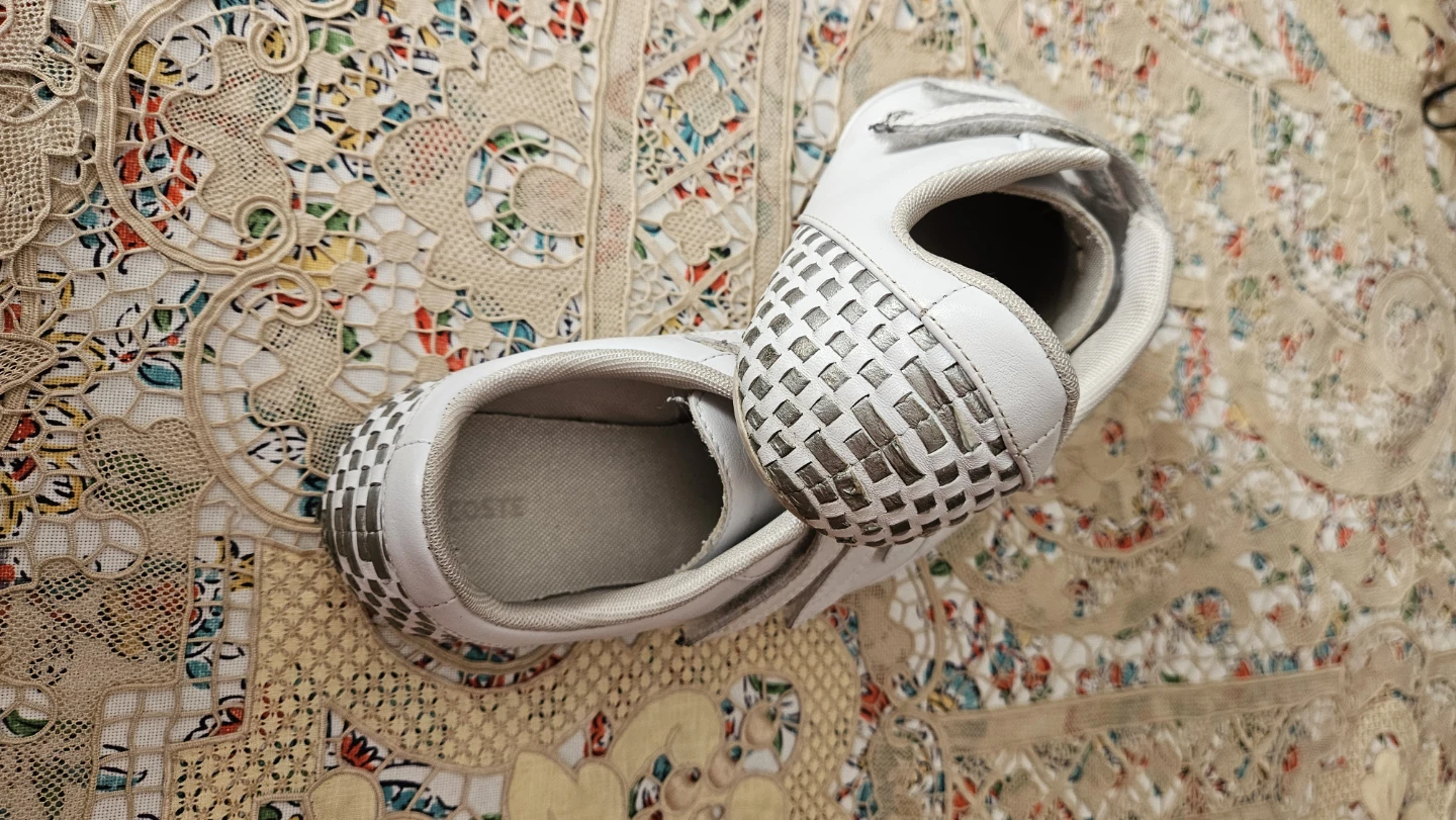 White Lacoste Sneakers - Size 37