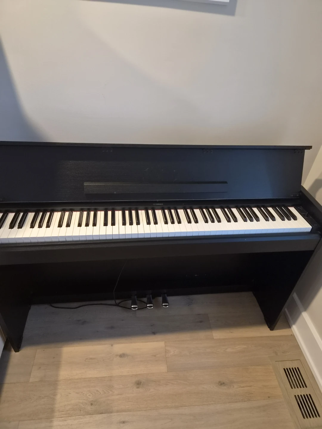 YAMAHA ARIUS  Digital Piano - photo 3