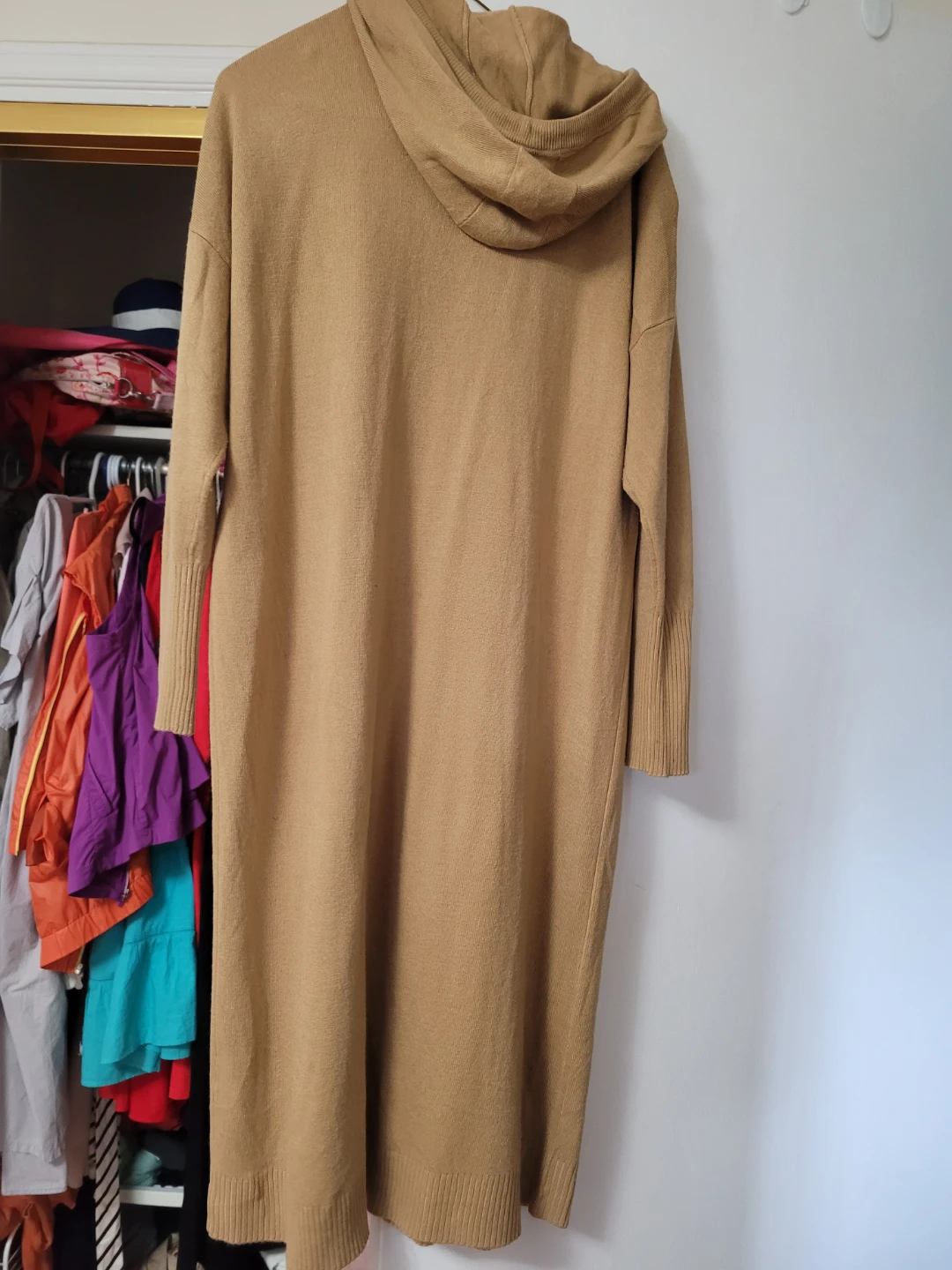 Camel Knit Hooded Maxi Dress M - photo 2