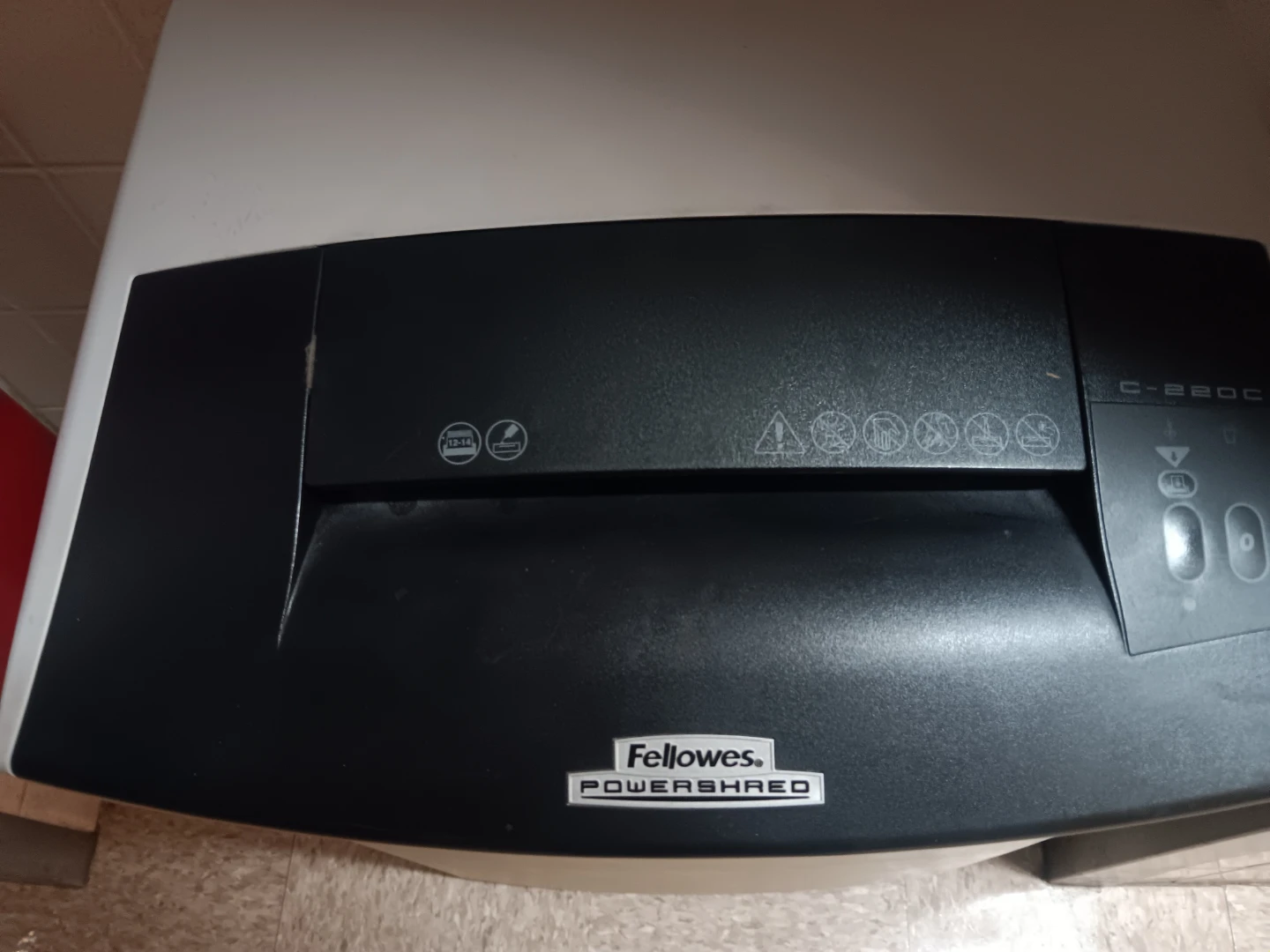 Fellowes Powershred C-220C Shredder - photo 3