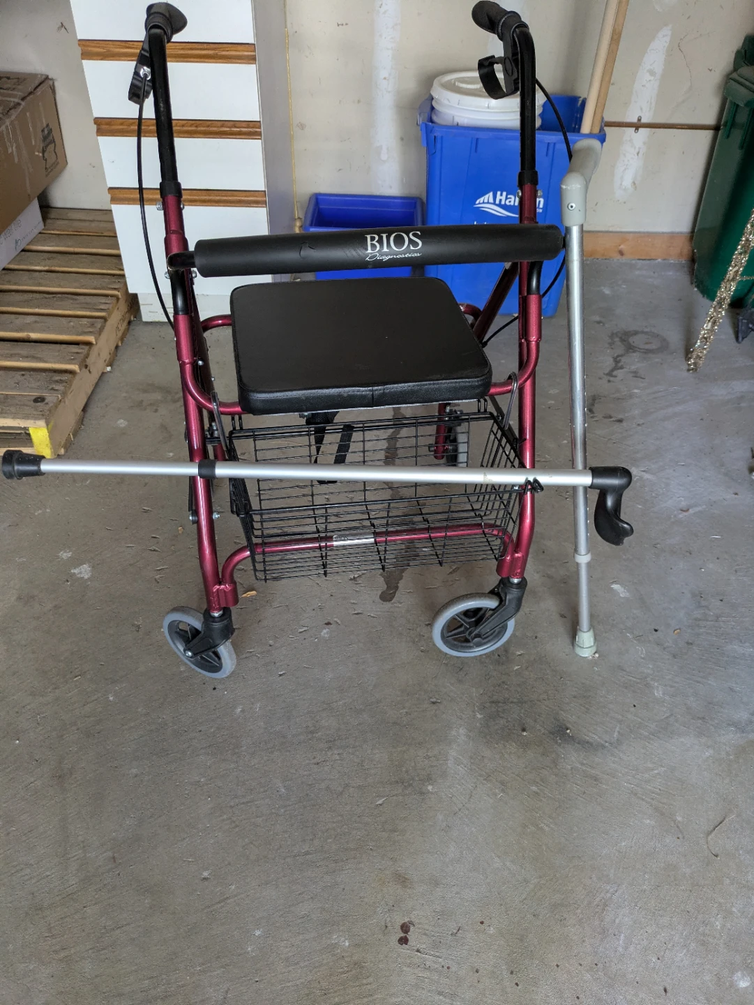 Walking frame on wheels & 2 walking sticks - photo 4