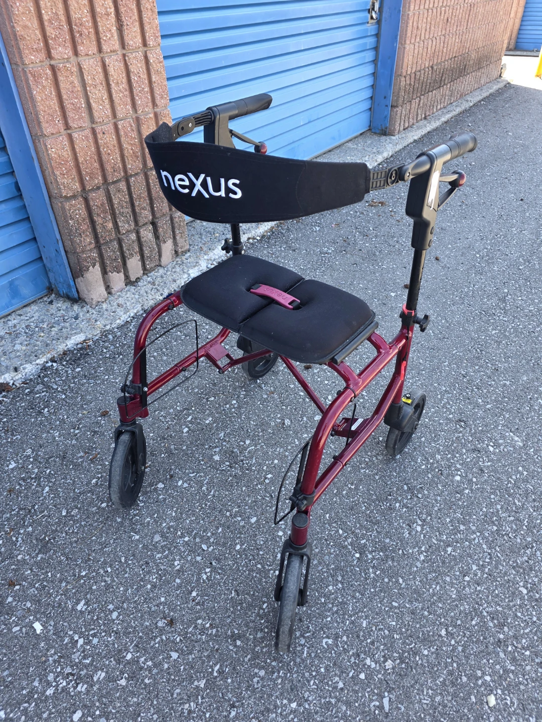 Nexus Rollator Walker