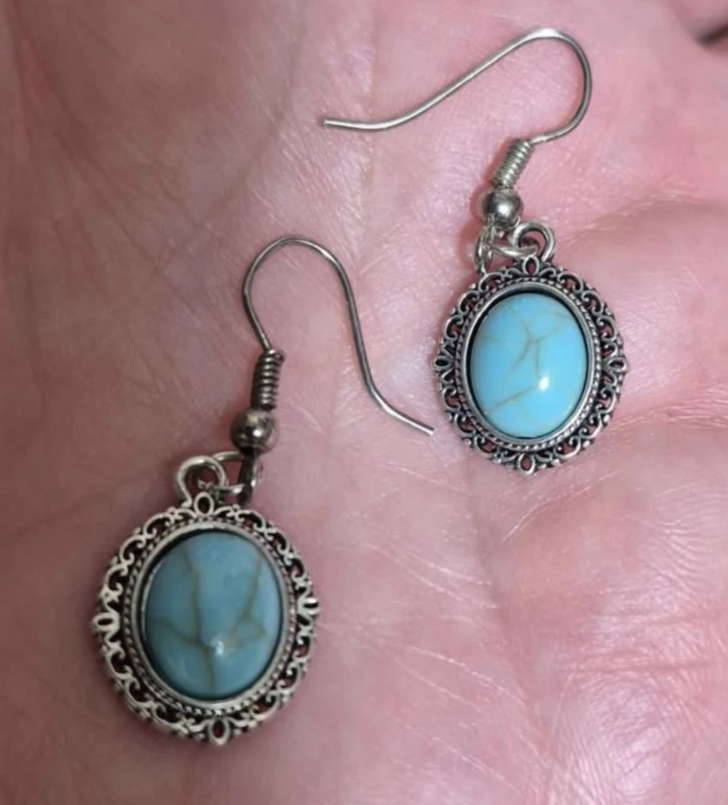 Turquoise Pendant Necklace and Earrings Set - photo 2