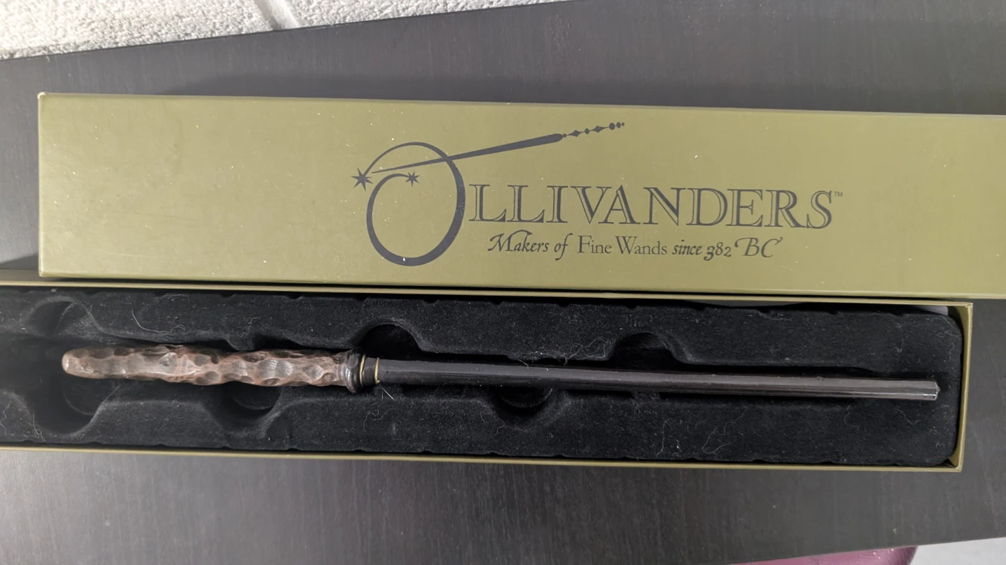 Harry Potter Ollivanders Hazel Wand - photo 2