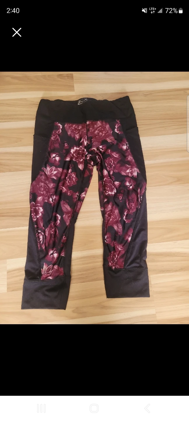 Med ACX yoga pants