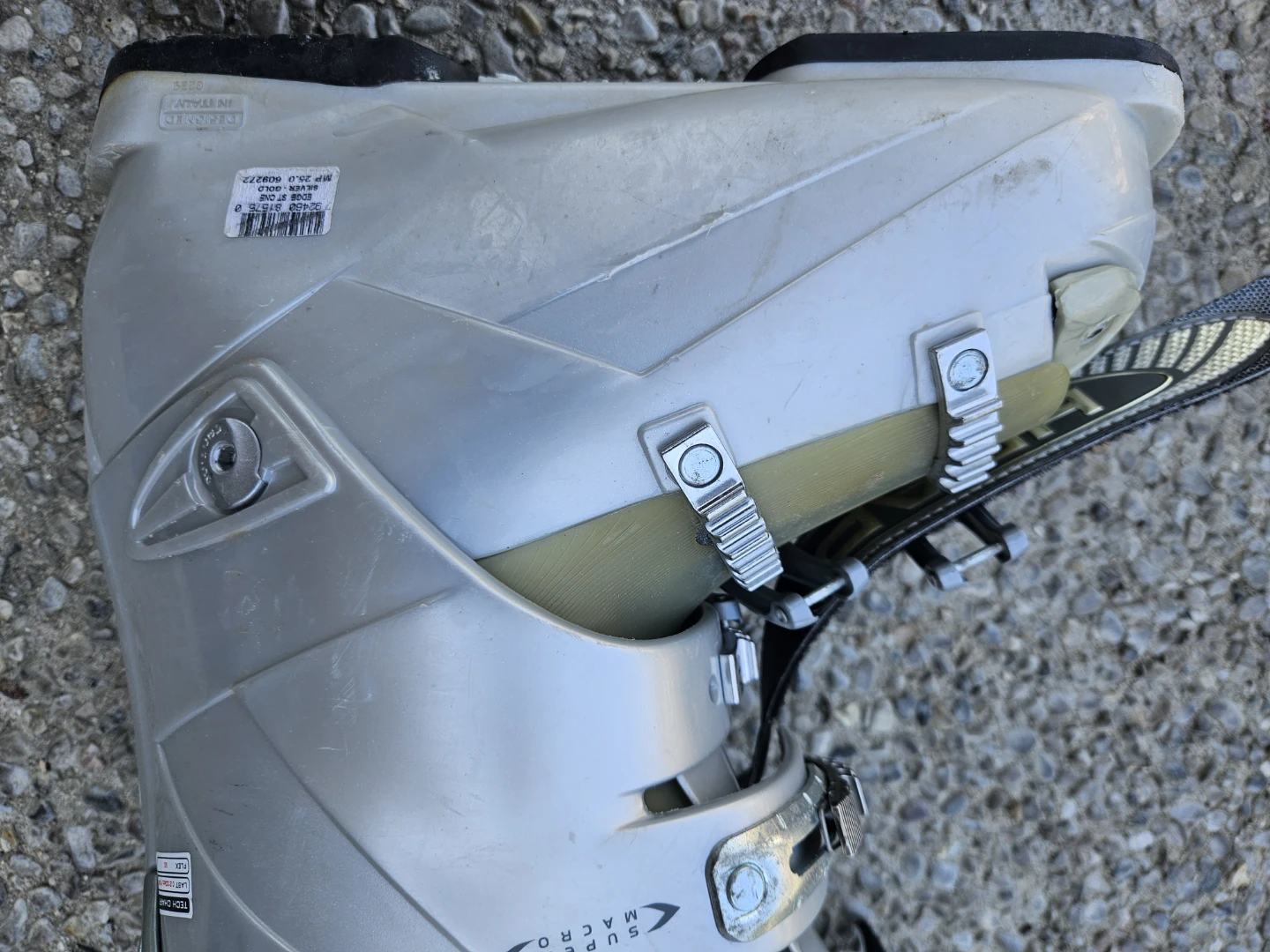 Skis and boots - photo 4