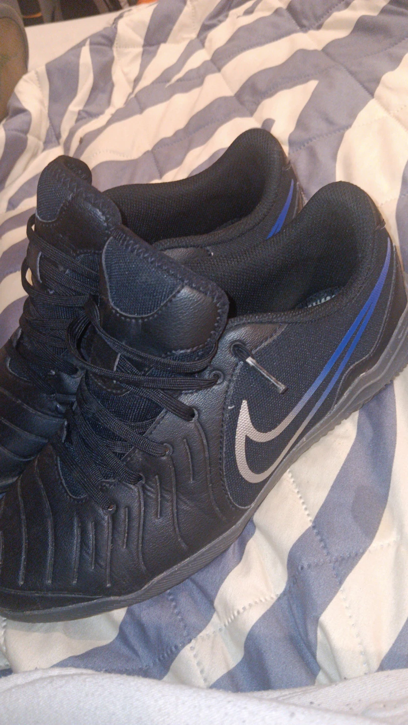 $30 Nike Indoor Soccer Shoes