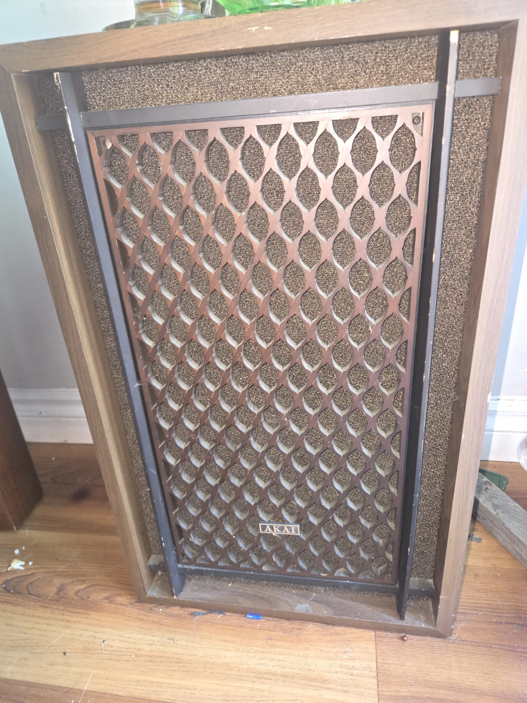 AKAI SW-125 Speakers