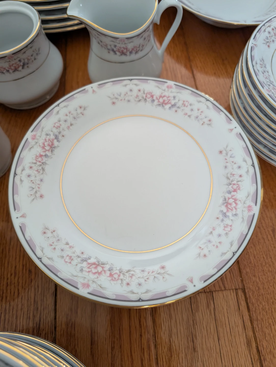 Vintage Floral Teacup and Saucer Set - photo 2