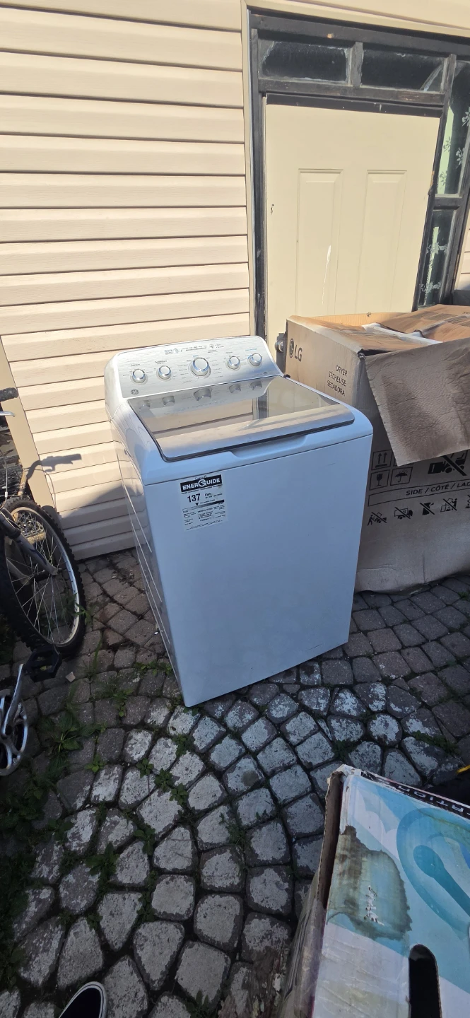 LG  Dryer  Machine - photo 2