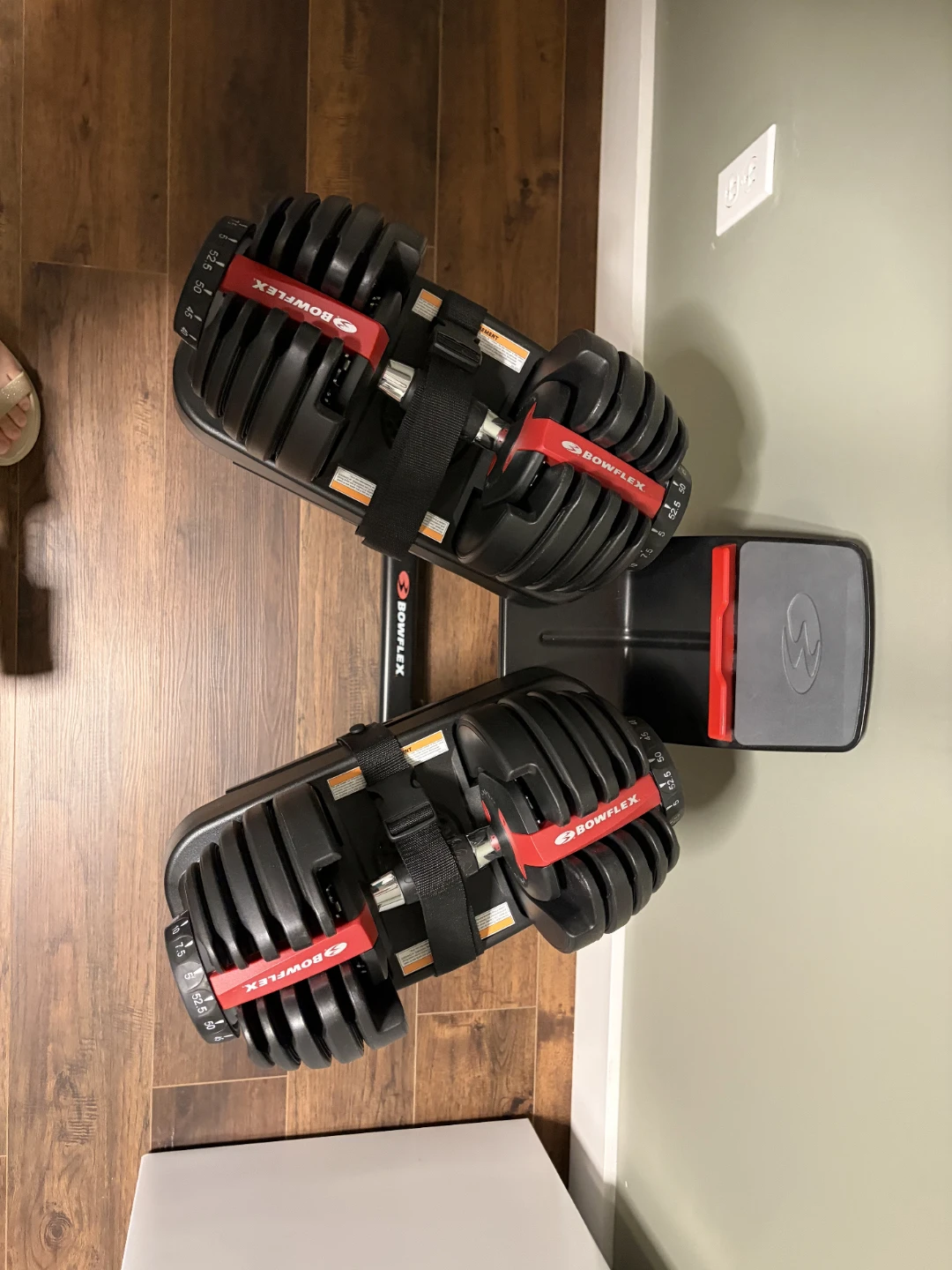 Bowflex SelectTech Adjustable Dumbbells - photo 2