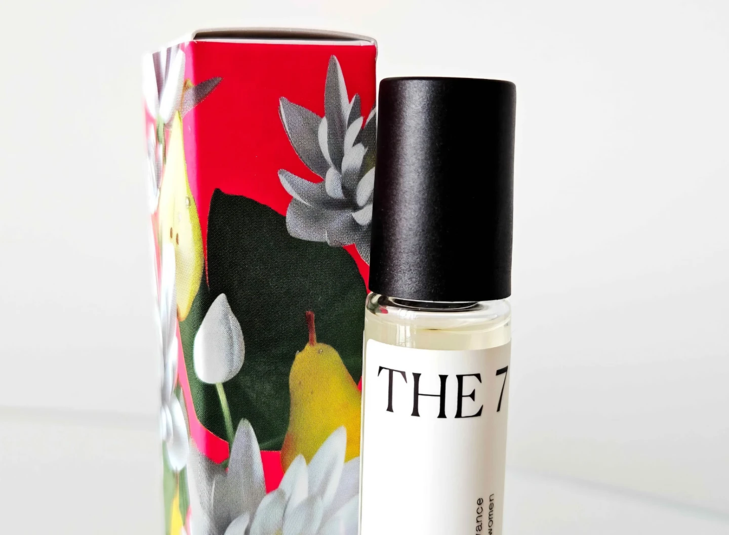 The 7 Virtues Lotus Pear Roller-Ball Perfume - photo 3