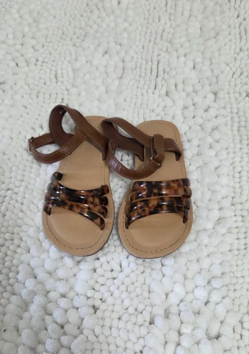 Girls Tortoiseshell Strap Sandals. Size 8