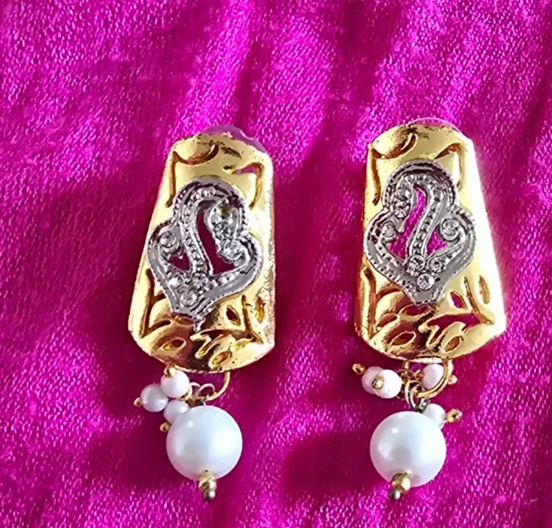 New Gold Tone Necklace and Earrings Set with Pearls - photo 2