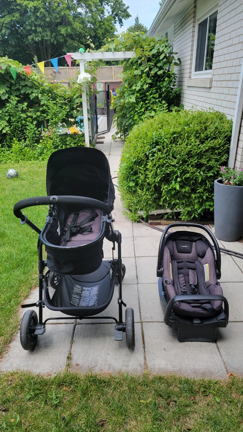 Evenflo Car Seat and Bassinet stroller