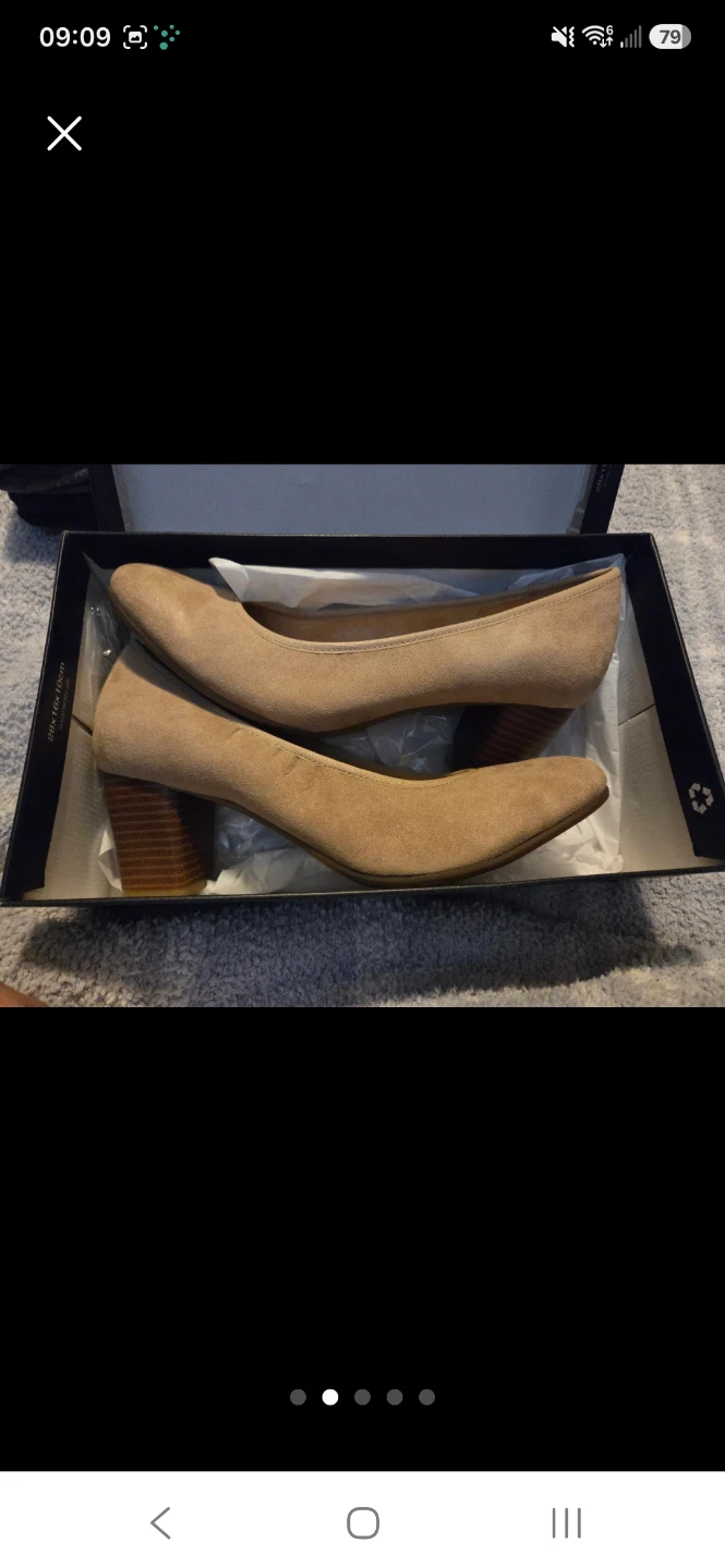 Naturalizer Naomi Havane 7.5 heels