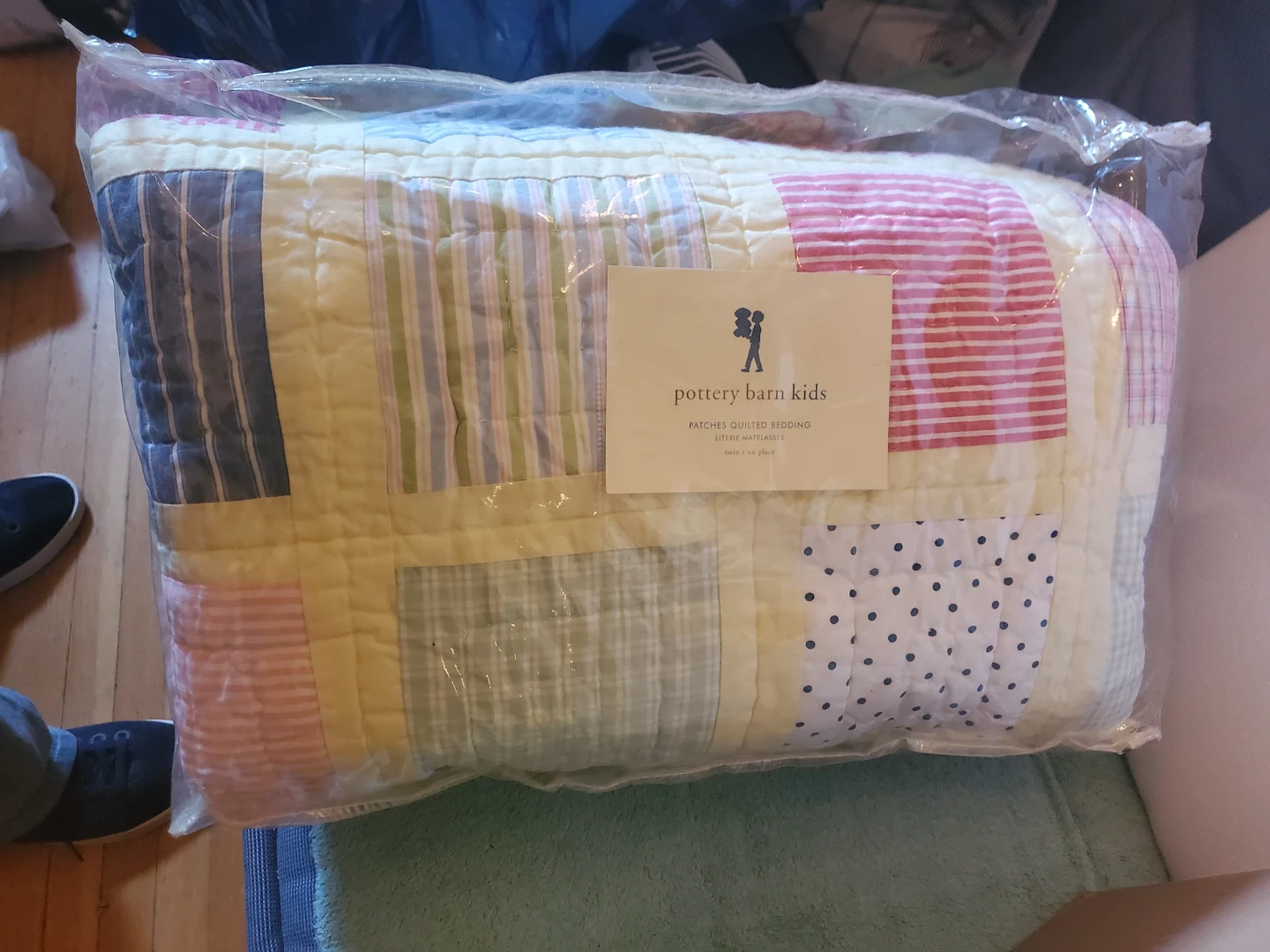 Twin size Pottery Barn Kids Patches Quilted Bedding - photo 3
