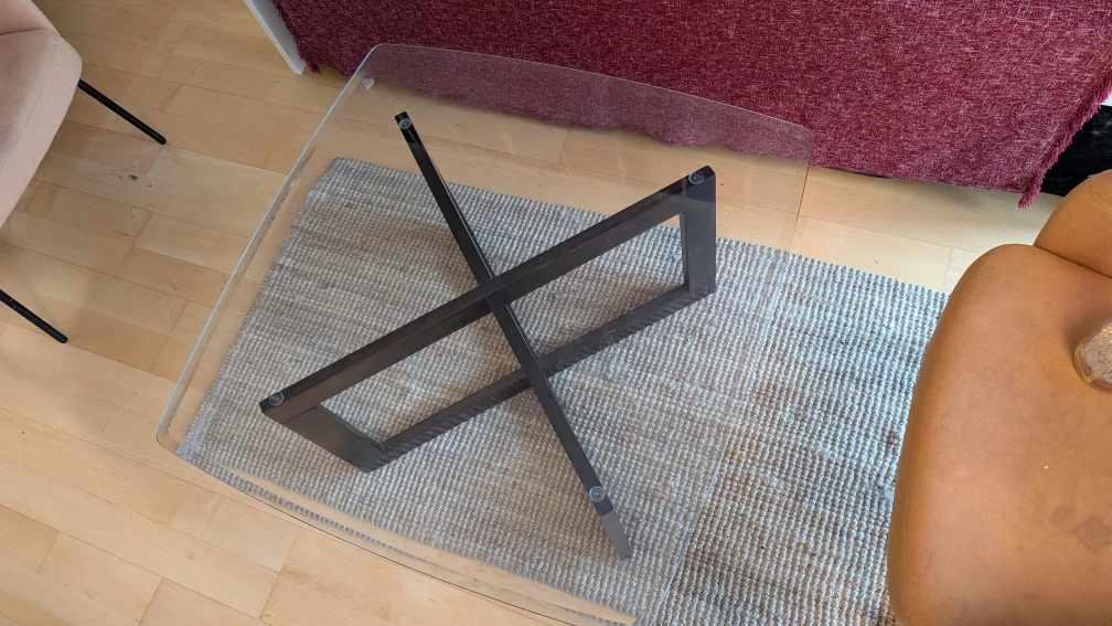 Glass coffee table with wooden base - photo 2