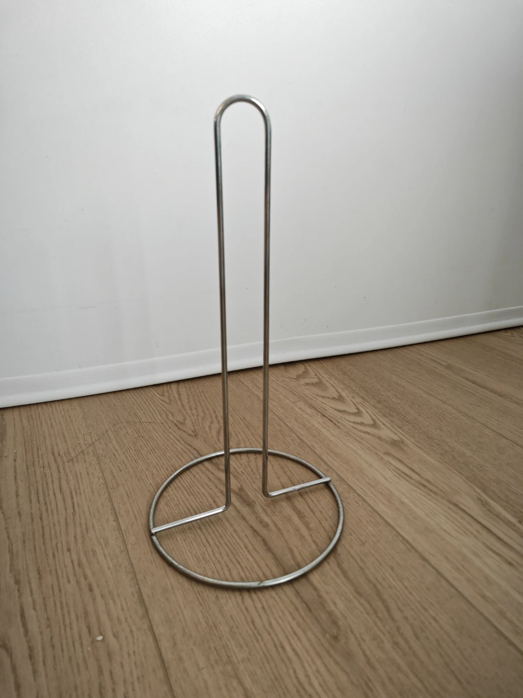 Silver Metal Paper Towel Holder