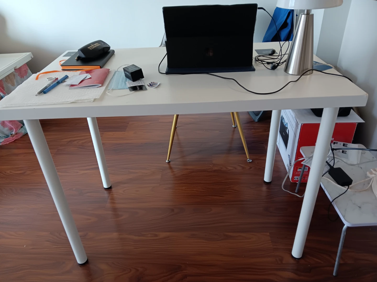 Moving Out sale-  White Dining table - photo 2
