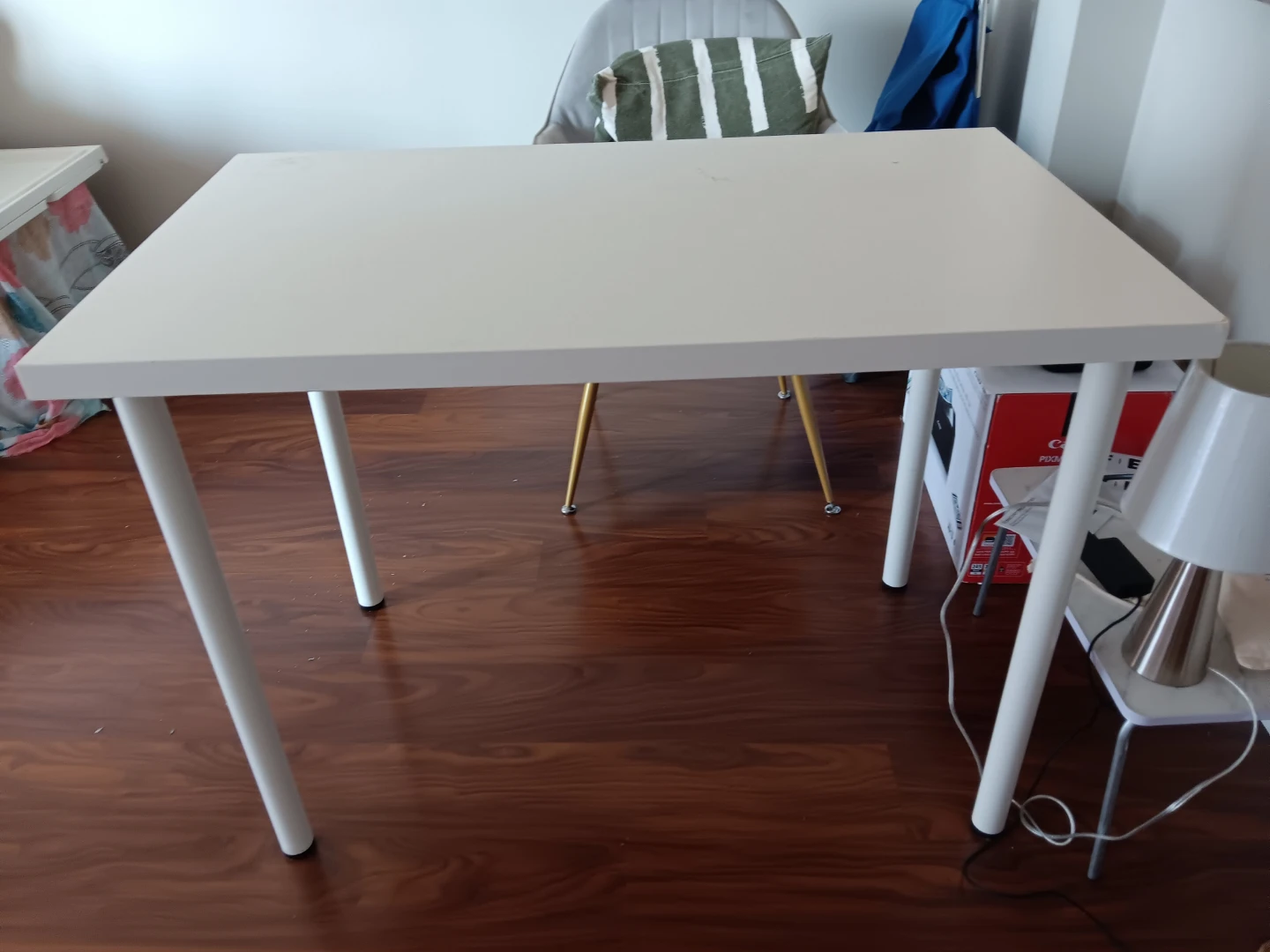 Moving Out sale-  White Dining table - photo 3