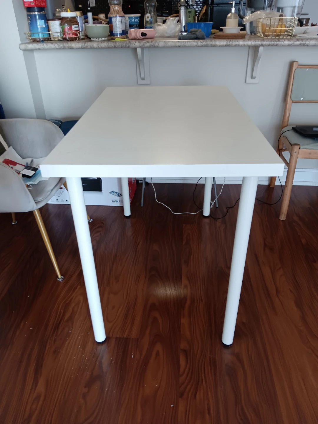 Moving Out sale-  White Dining table - photo 4