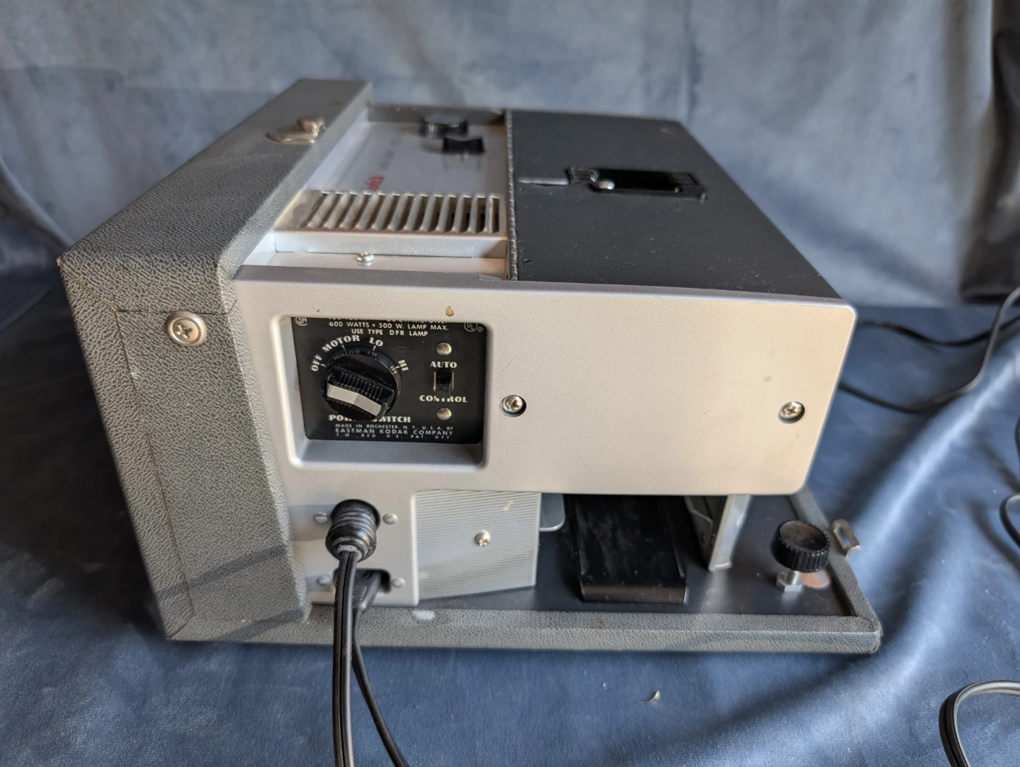 Kodak Carousel Projector - photo 3
