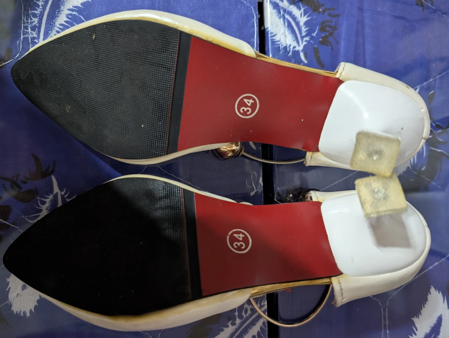 Queen Zoo White Heels Size 34