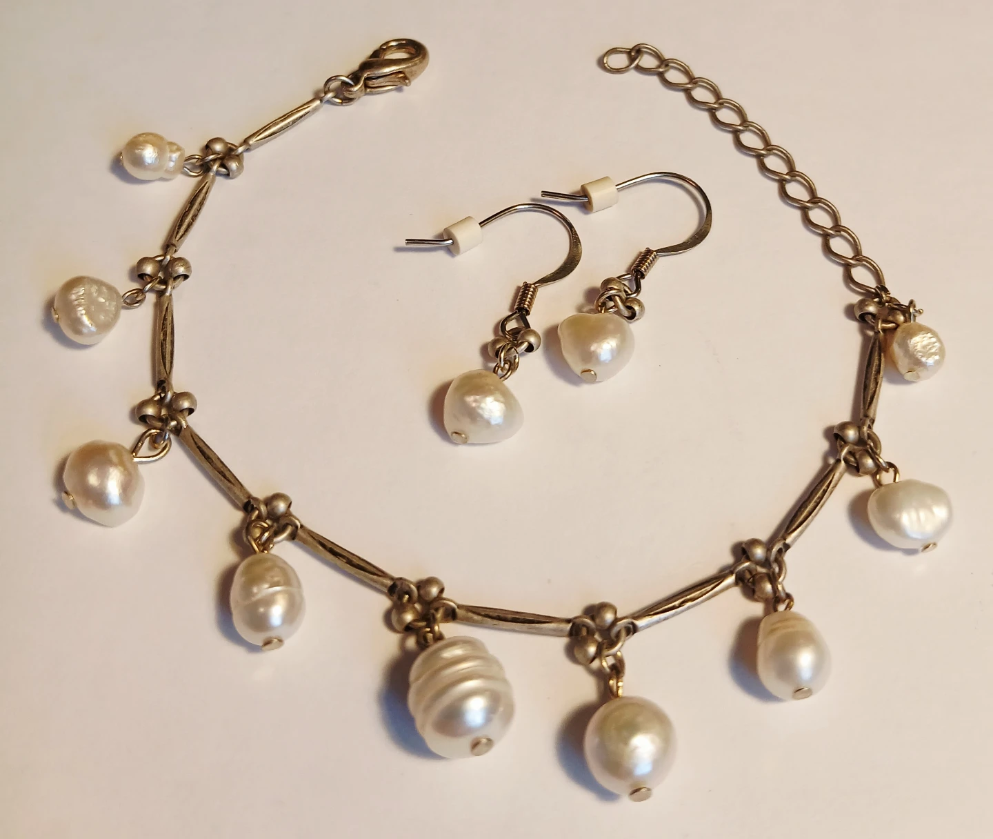 Pearl Bracelet and Earrings Set - photo 2