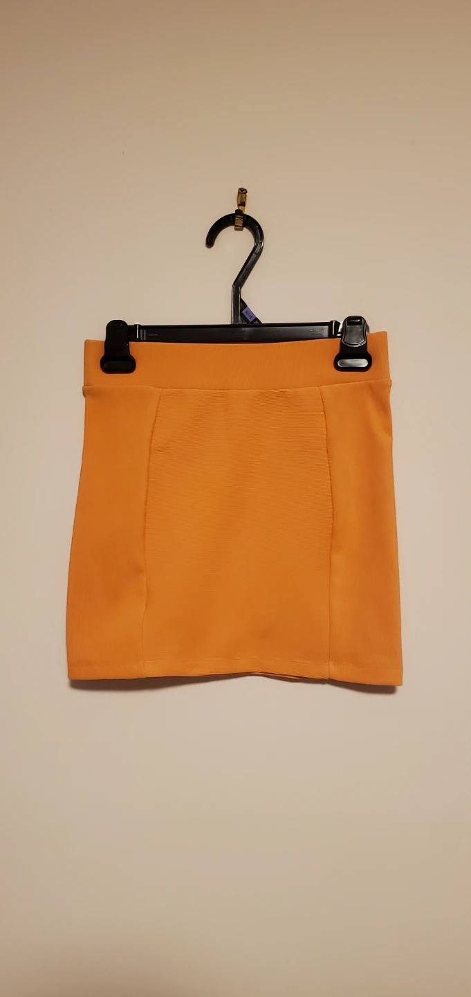 Mini Skirts and linen pants - photo 5