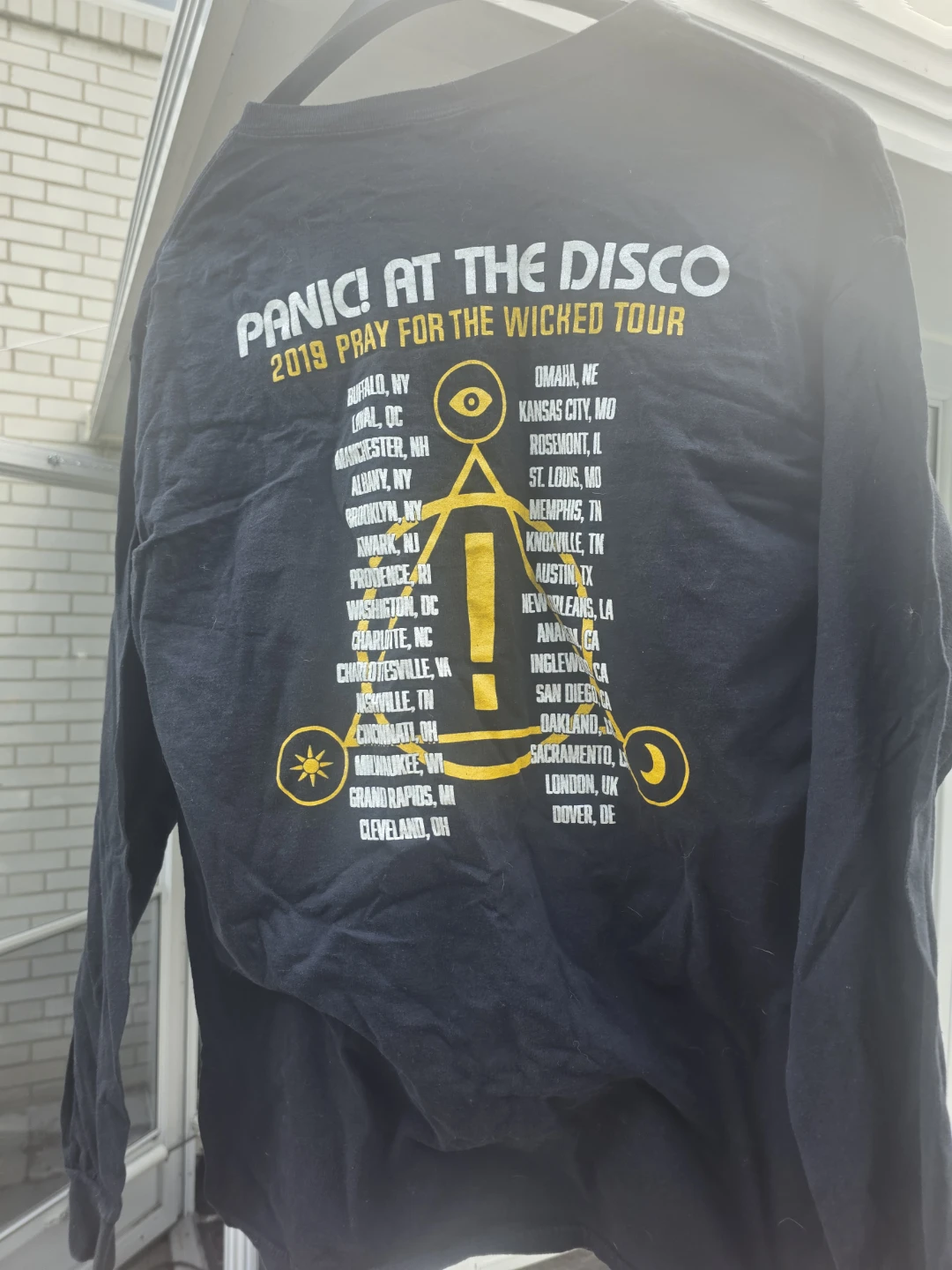 Panic! At The Disco 2019 Pray for the Wicked Tour T-Shirt - photo 2