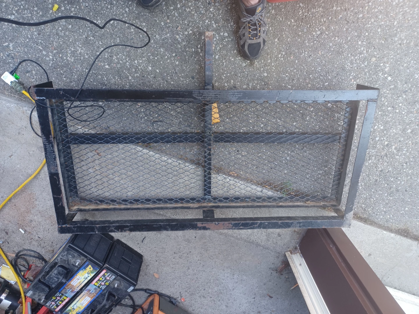 Utility carrier for cars/vans