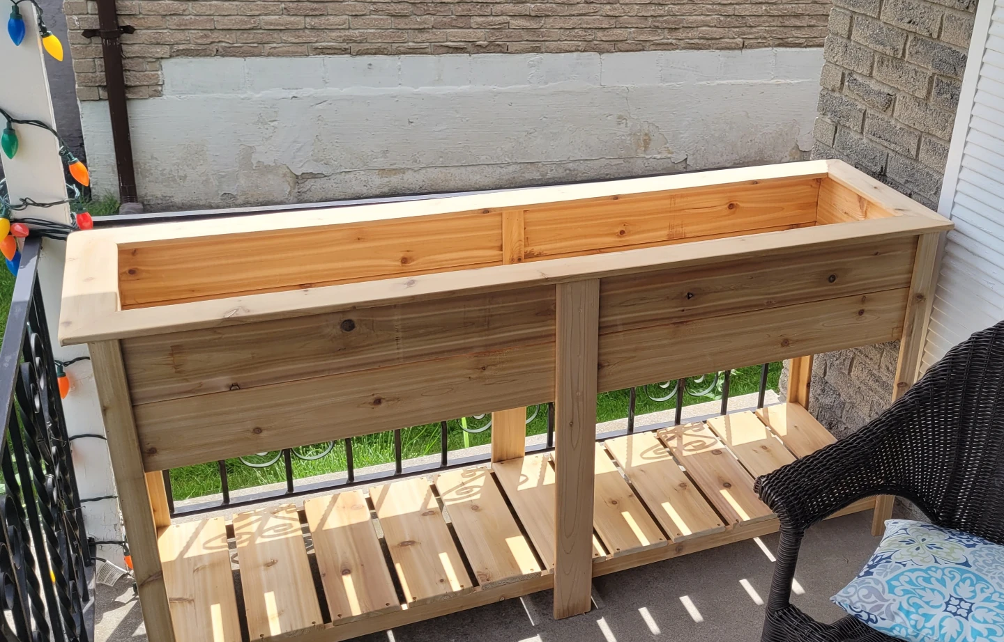 ✨ XL Handcrafted Cedar Patio Planter Box 🌿