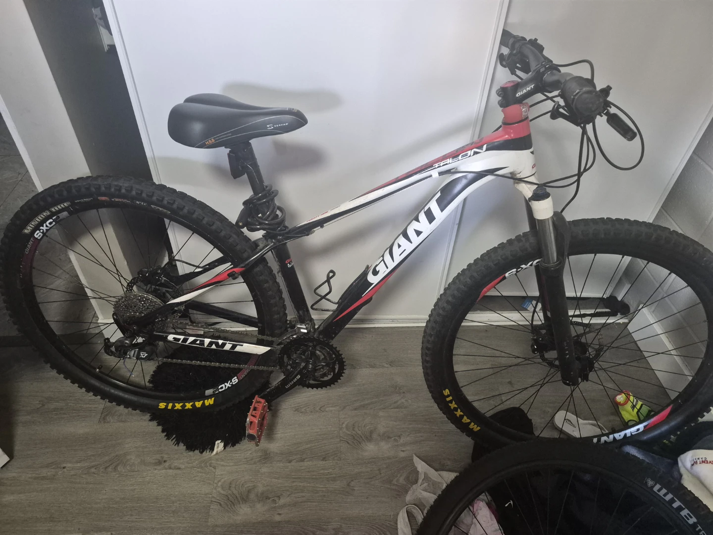 Giant Talon Mountain Bike