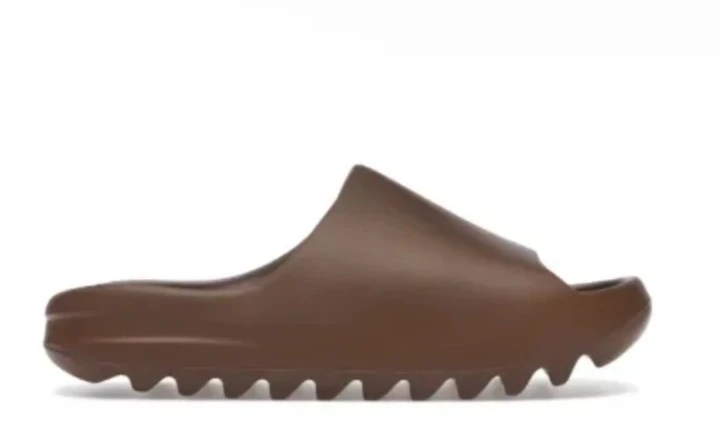 Adidas Yeezy Slide (1of1) - photo 4