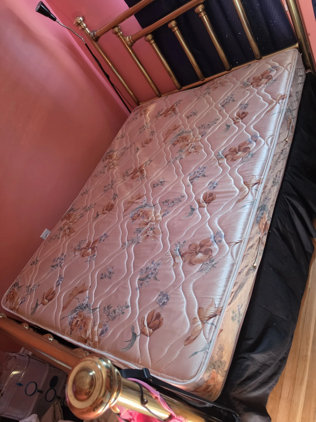 Floral Queen Mattress - photo 3