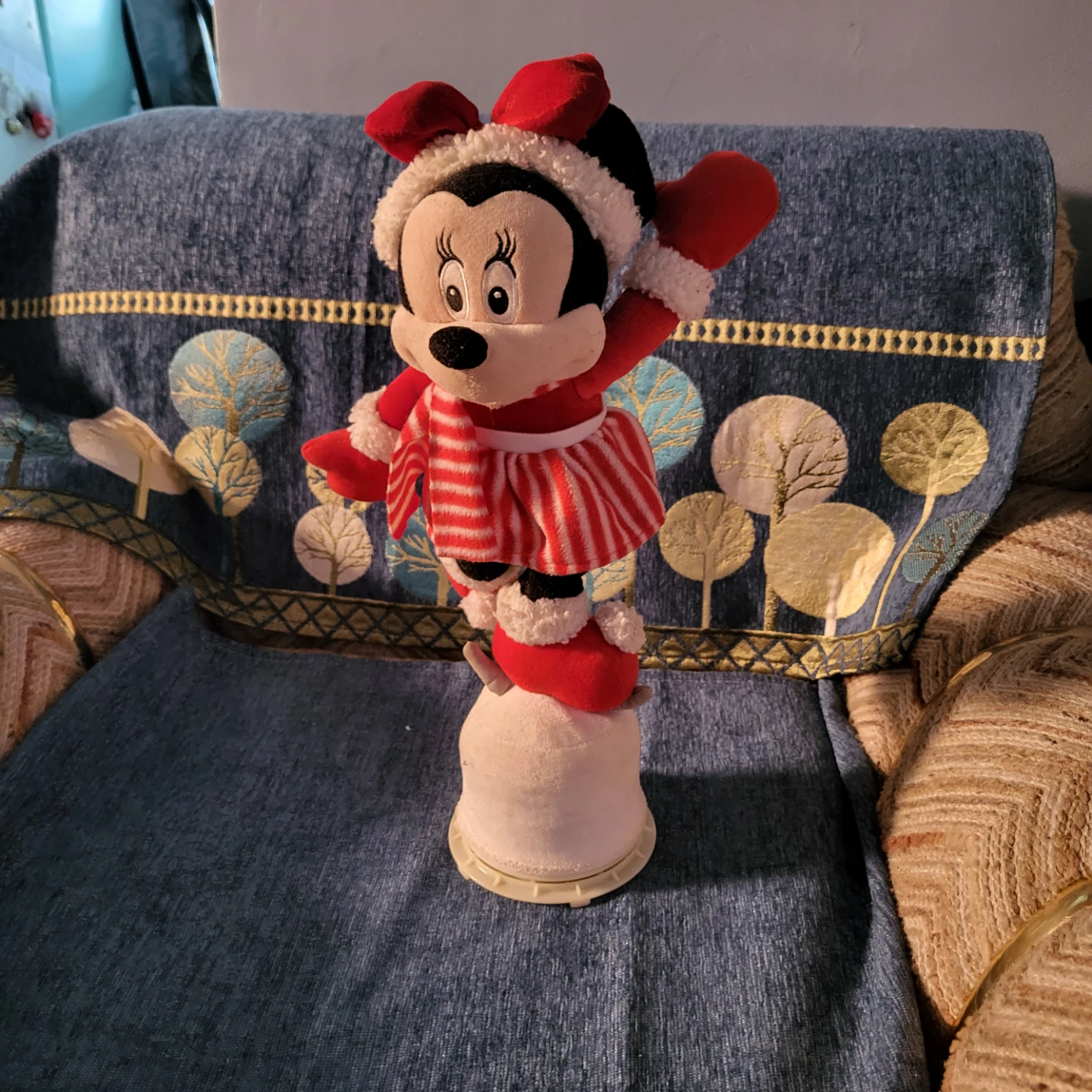 Minnie Mouse Christmas Plush Toy