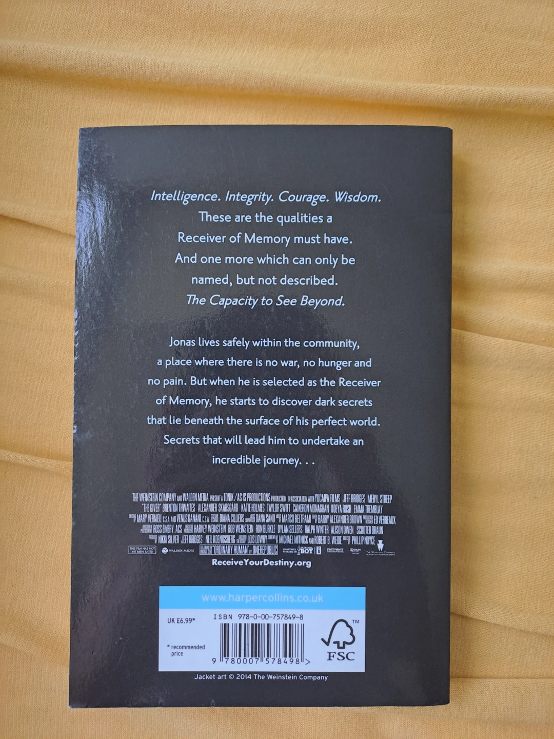 The Giver Novel by Lois Lowry - photo 2